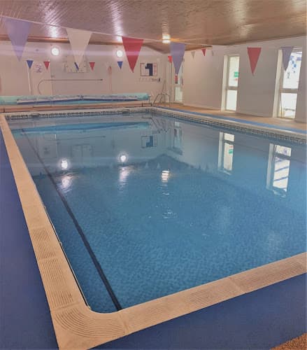 SwimExpert - Walton-on-Thames swimming school facility in Walton-on-Thames, Unknown - Professional swimming lessons and training