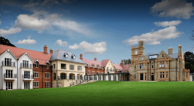 SwimExpert - Eastleigh swimming school facility in Eastleigh, Unknown - Professional swimming lessons and training