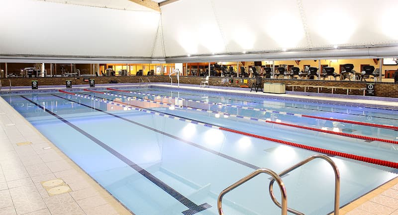 David Lloyd Birmingham swimming school facility in Birmingham, Unknown - Professional swimming lessons and training