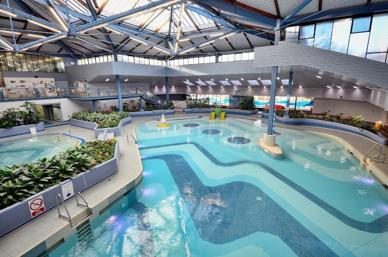 Crown Pools swimming school facility in Ipswich, Unknown - Professional swimming lessons and training