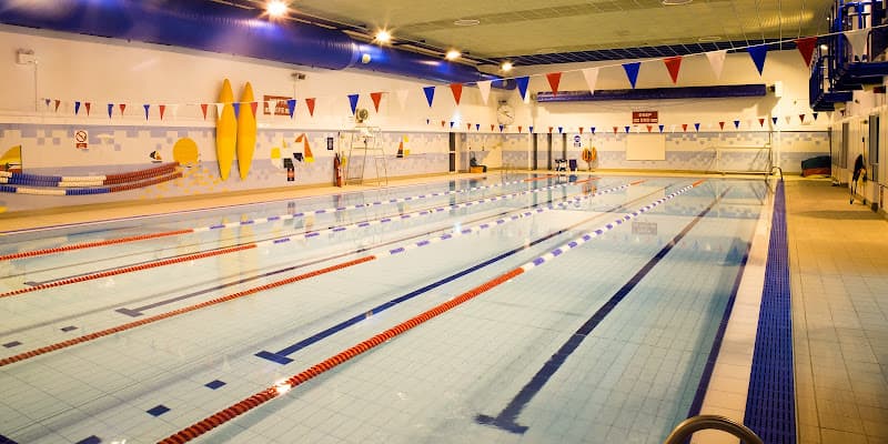 New Milton Health and Leisure swimming school facility in New Milton, Unknown - Professional swimming lessons and training