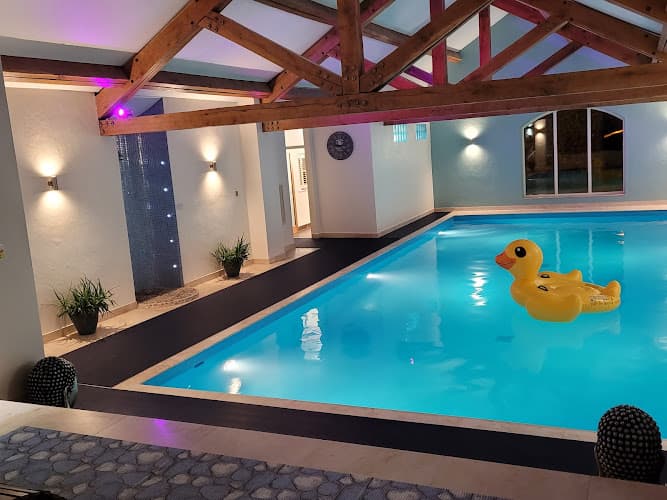 Northside Farm Retreat swimming school facility in Barnard Castle, Unknown - Professional swimming lessons and training