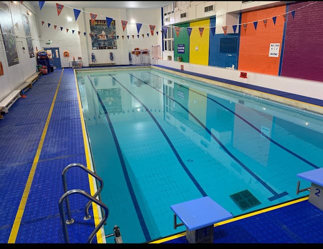 Swim School Academy Portsmouth swimming school facility in Portsmouth, Unknown - Professional swimming lessons and training