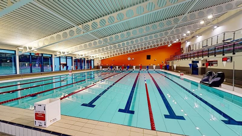 Hinckley Leisure Centre swimming school facility in Hinckley, Unknown - Professional swimming lessons and training