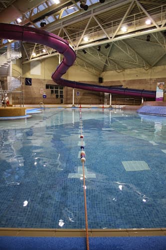 Uckfield Leisure Centre swimming school facility in Uckfield, Unknown - Professional swimming lessons and training
