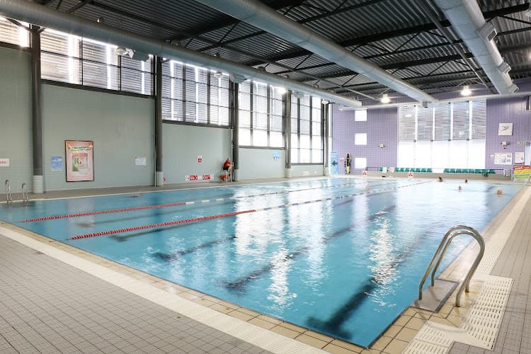 Thornton Heath Leisure Centre - Swimming school in Thornton Heath