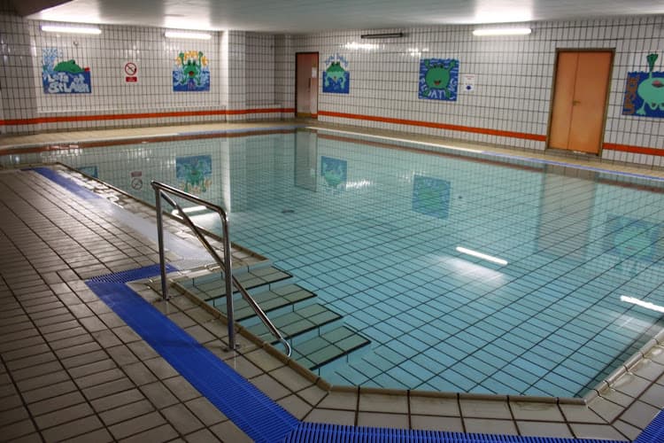 King Alfred Leisure Centre - Swimming school in Hove