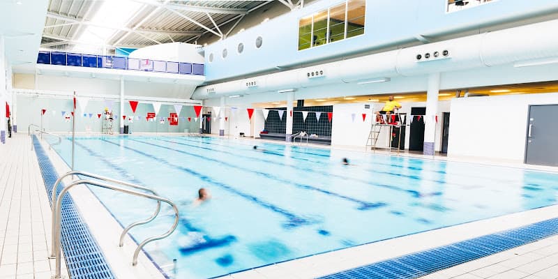 Peckham Pulse Leisure Centre swimming school facility in London, Unknown - Professional swimming lessons and training