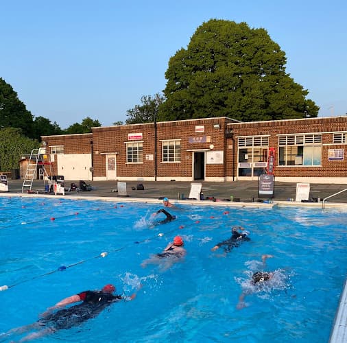 Streamline Swims swimming school facility in London, Unknown - Professional swimming lessons and training