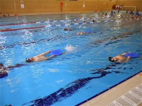 The Dolphin Swimming School (Queen Elizabeth School for Boys) - Swimming school in Barnet