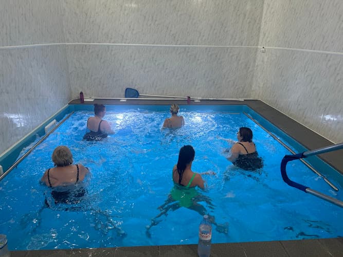 Rainbow Lagoon Ltd swimming school facility in Warminster, Unknown - Professional swimming lessons and training