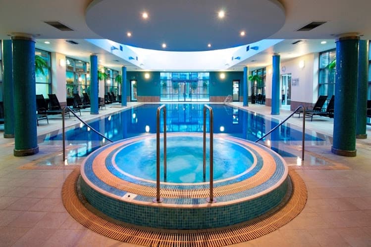 SwimExpert swimming school facility in Stratford-upon-Avon, Unknown - Professional swimming lessons and training