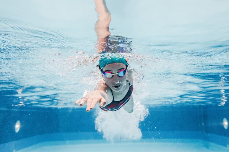 Swimming Nature - Hampstead - Swimming school in London