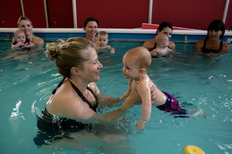 Waterlife Swim School - Morden - Swimming school in Morden