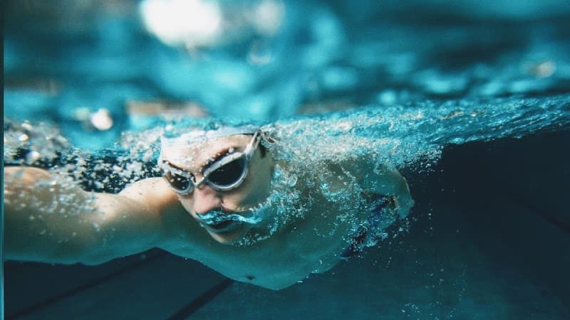 Swimming Lessons London - Office (lessons tower bridge only) - Swimming school in London